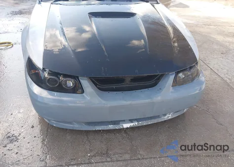 2004 Ford Mustang Gt z USA, uszkodzony, nr VIN 1FAFP45X04F206382